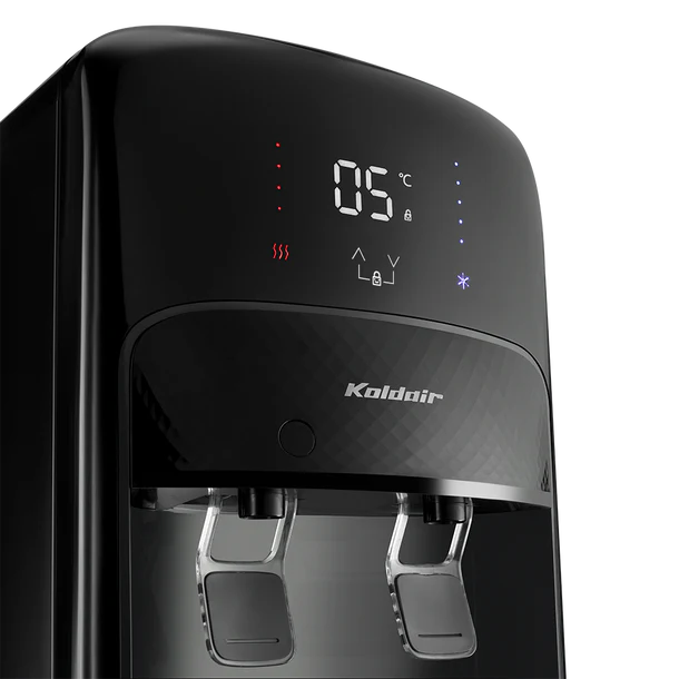 كولدير كلاسيك مع ثلاجة وشاشه تحكم ديجيتال "A" أسود